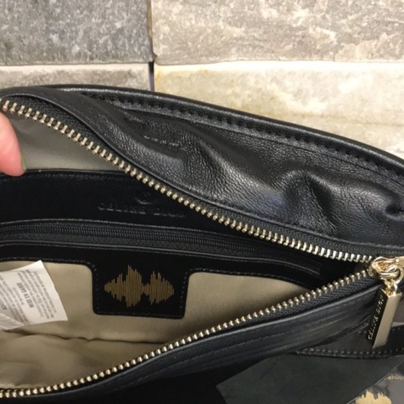 Celine Dion Leather Vibrato Money Belt - Picture 7 of 9